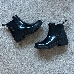 Black Glossy Ankle Boots/Rainboots